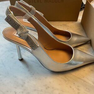 Steve Madden Stefani Metallic Slingback Pump - Size 8